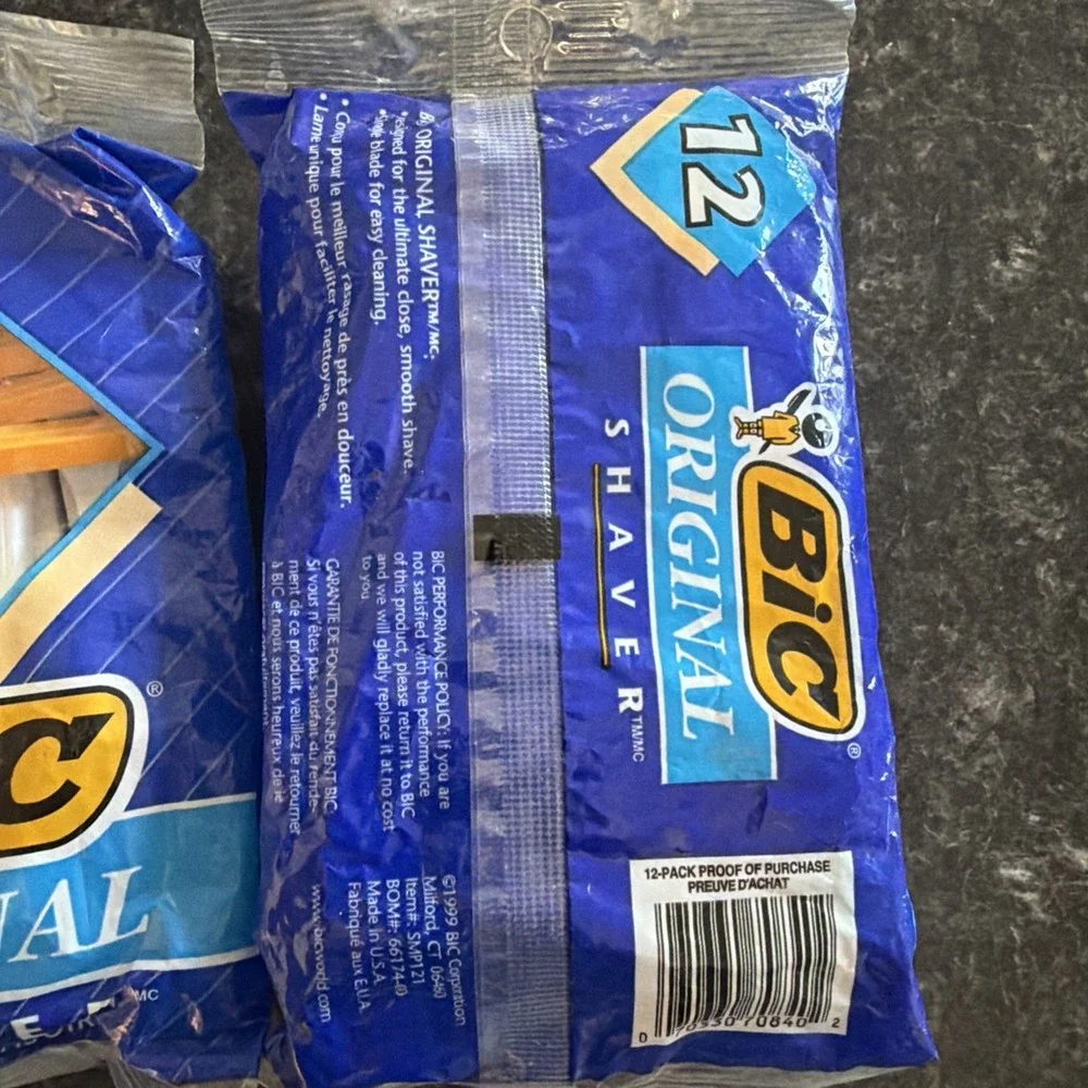 2 Packs Bic 1999 Vintage Original Shaver 12 Disposable Razors in Each Pack New